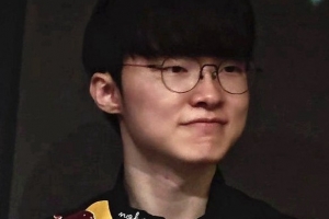 901729