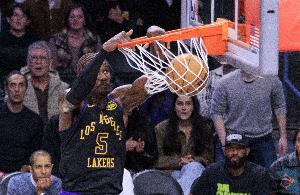 338058